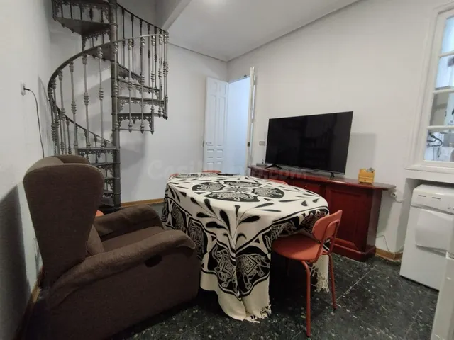 habitaciones EN ALQUILER DE 185€ A 335€ — 4