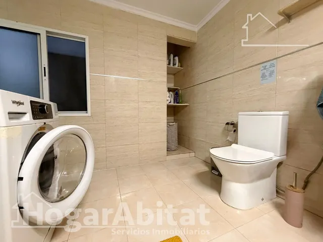 ¡UBICACIÓN IDEAL! BAJO ACOGEDOR Y LUMINOSO CON TERRAZA Y TRASTERO — 23