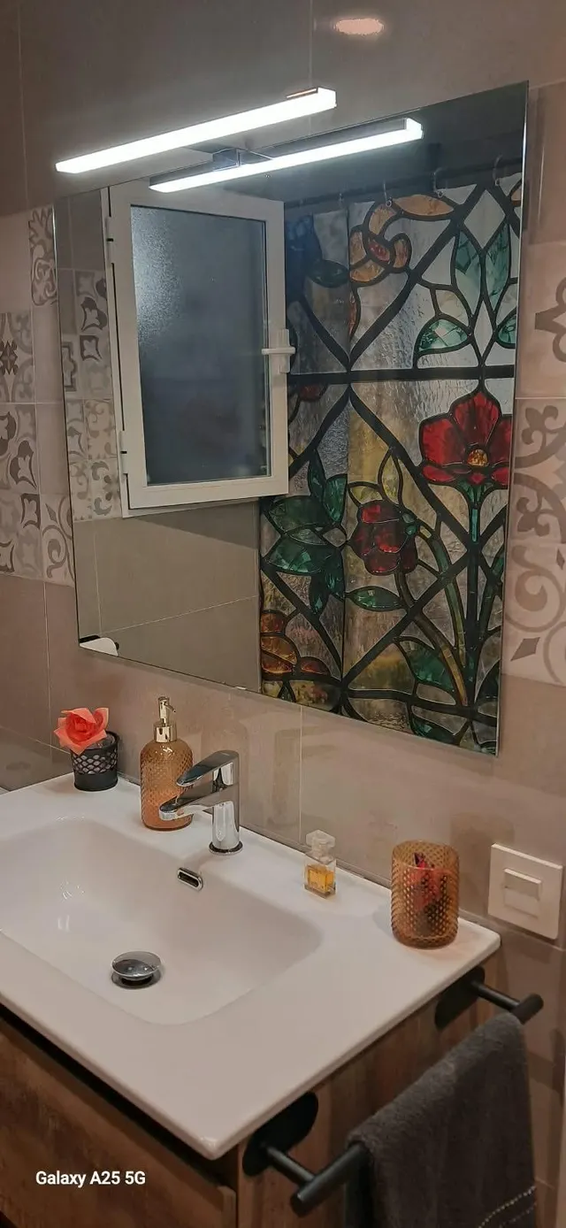 Bungalow Reformado en Montesol: Naturaleza y Confort — 33