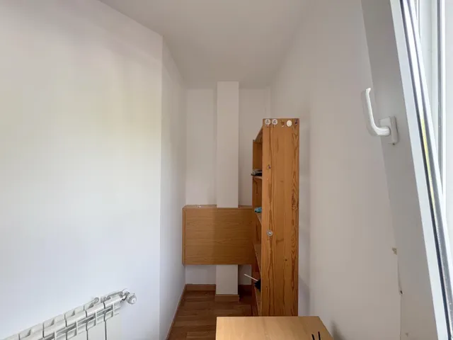 Piso en planta baja de primera transmisión, luminoso y con 3 habitaciones — 24