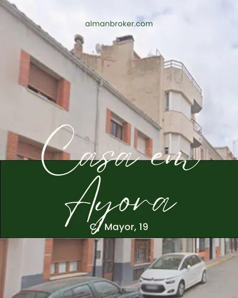 CASA EN EL CENTRO CON MUCHAS POSIBILIDADES