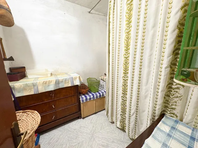 Casa con gran potencial y parcela de 225 m2 en el centro de Los Montesinos — 28