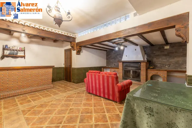 Casa adosada con terraza, vistas a Granada y Sierra Nevada, garaje y sótano — 43