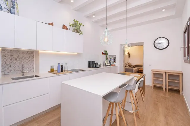 Piso en venta en Sant Jaume - foto 4