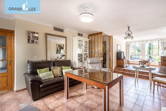 VIVIENDA con encanto en PALACIO DE DEPORTES — 4