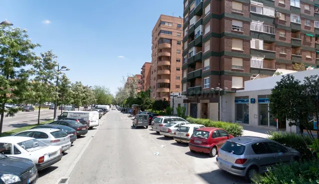 Local comercial 271m² en venta - Tres Forques - foto 3