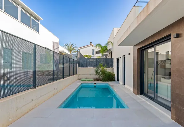 Casa 3 habitaciones 226m² en venta - La marina — 30