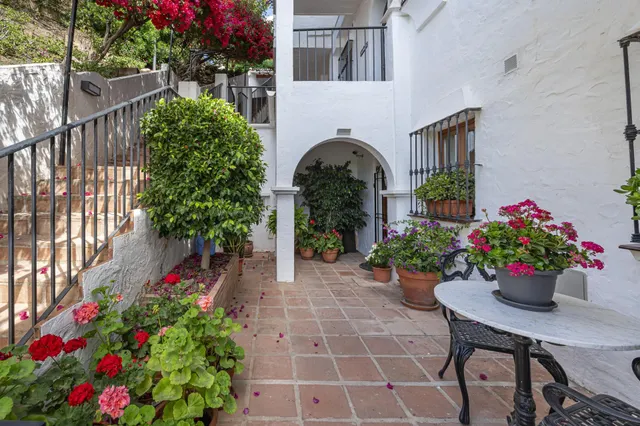Apartamento en venta en Benahavís — 31