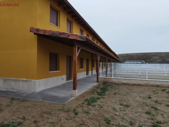 Adosados en venta en Herramelluri — 9