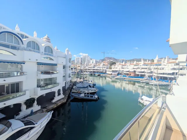 Piso en Puerto Marina, Benalmadena — 4
