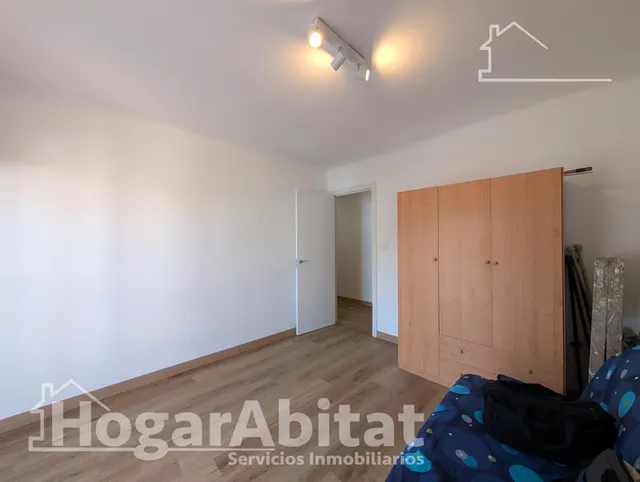 ¡REFORMADO! LUMINOSO Y EXTERIOR CON BALCÓN EN ALICANTE — 7