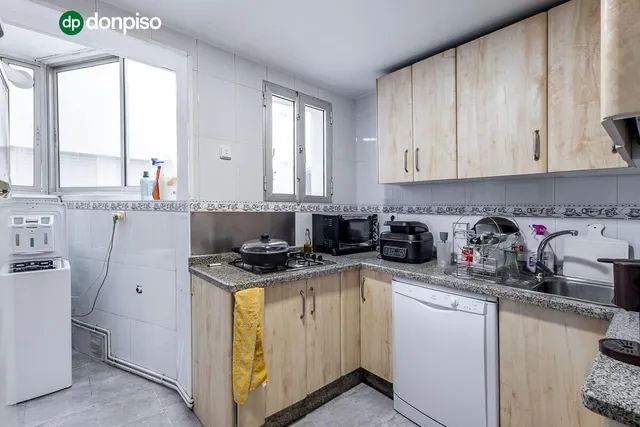 Piso amplio y luminoso en Ronda–Arabial — 11