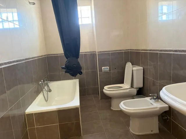 ESTUPENDA CASA PARA ALQUILAR — 19