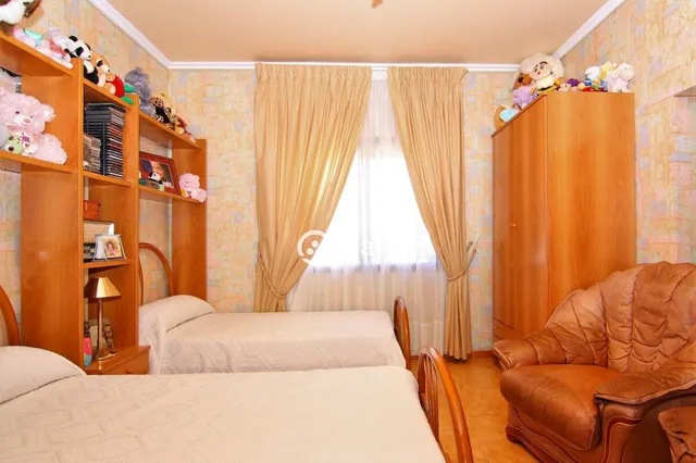 AMPLIA VILLA A LA VENTA EN PEDREGUER GV2018585-A — 18
