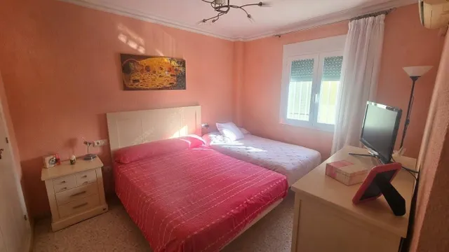 VPO zona sur, 3 dormitorios, 2 baños, terraza, parking INFORMESE! — 18