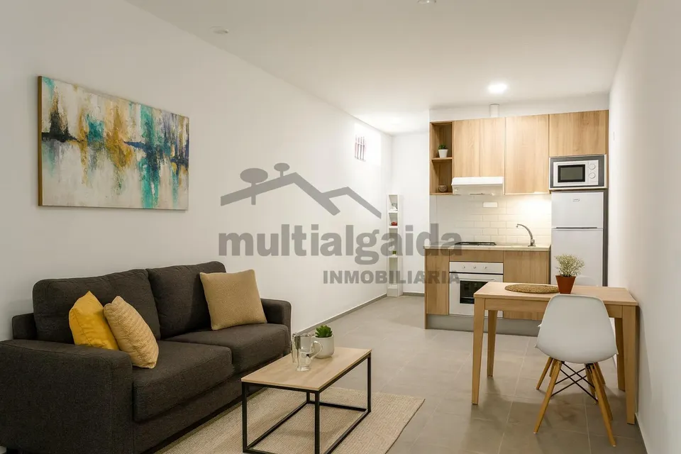 LOCAL COMERCIAL PROINDIVISO EN BARRIO ALTO