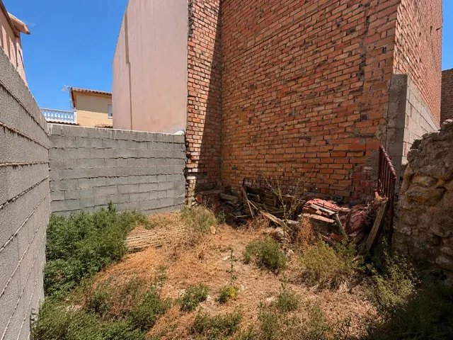 CASA PARA REFORMAR — 24
