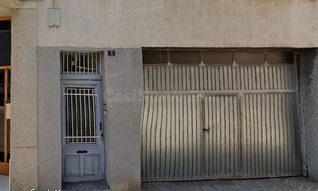 SE VENDE piso OKUPA en C CL PIRINEU,3 Vilanova de Segrià (L