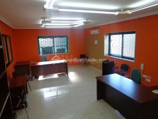 Nave industrial 1 habitación 700m² en venta - tida De Cacere - foto 2