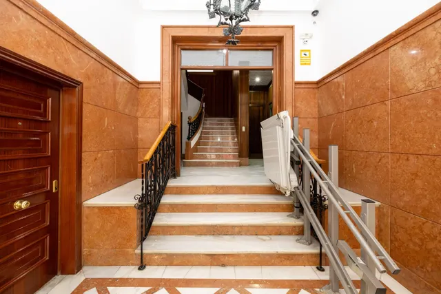 PISO NUEVO A ESTRENAR JUNTO A RECOGIDAS — 27