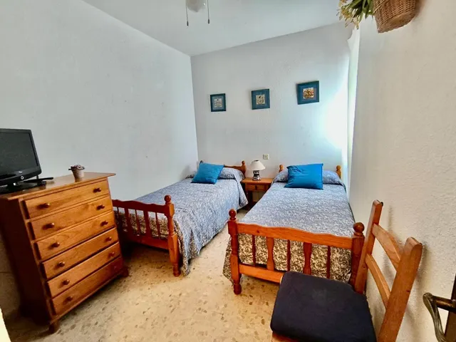 ¡Vive junto al mar! Amplia vivienda de 3 dormitorios a un paso de la playa — 31