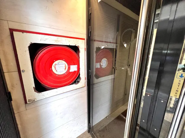 Local en venta en Calle de l'Alguer — 36