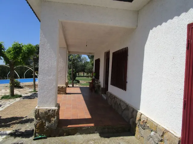 Urbis te ofrece una casa con parcela en Parada de Arriba, Salamanca. — 19