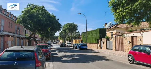 Venta adosado en Montequinto (Dos Hermanas) - foto 2