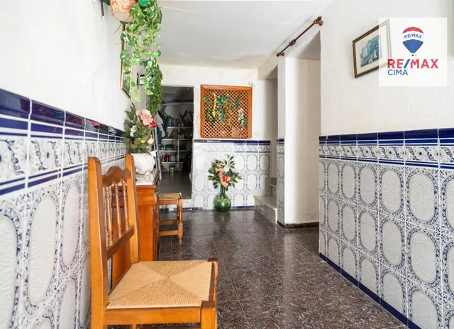 DOS CASAS MAS PARCELA DE 900  METROS — 22