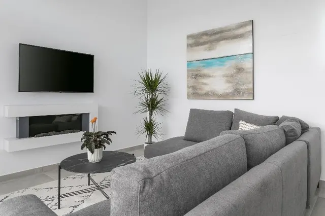 Villas espaciosas con piscina privada, en construcción, en un entorno natural muy privilegiado — 12