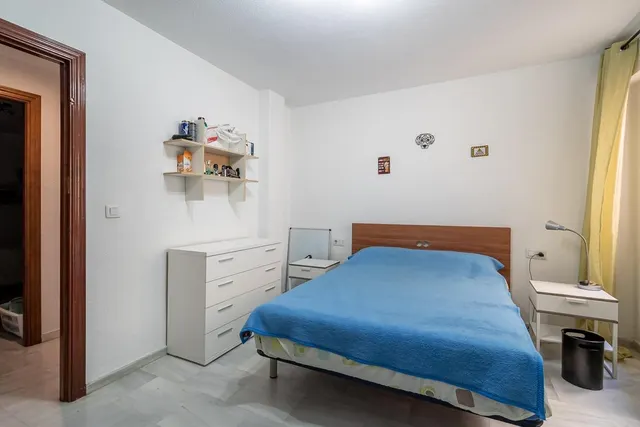 ¡¡Fantástico piso de 7 habitaciones en Bola de Oro!! — 10