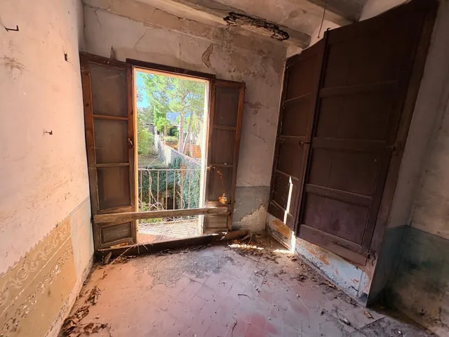 Oportunidad!! Casa grande esquinera a Santa Coloma de queralt por 105.000eur con muchas posibilidades. — 10