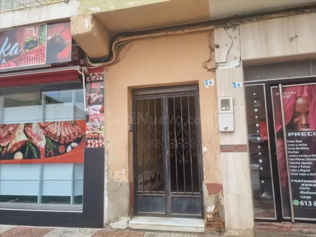 Venta piso en Roquetas de Mar (Almería) - foto 2