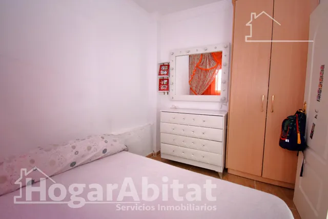 Gran patio privado y excelente ubicación en esta amplia planta baja en El Cabanyal — 23