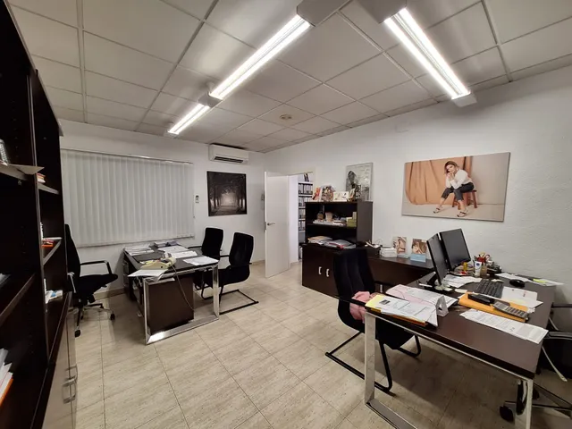 ¡OPORTUNIDAD ÚNICA! Espectacular nave industrial en La Hoya — 18
