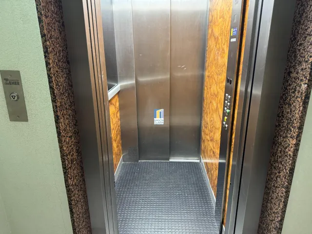 PISO EN VENTA CON 3 DORMITORIOS, 2 BAÑOS Y TRASTERO EN ZONA CANDELARIA, ZAMORA — 24
