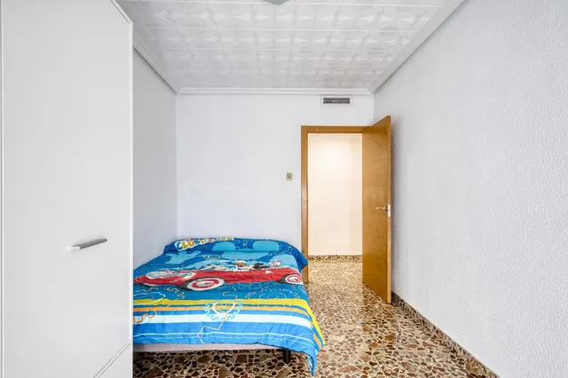 Piso céntrico en Elche — 4