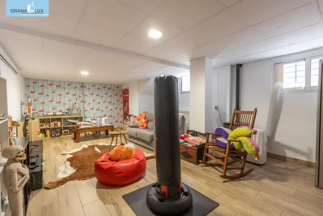 Espacio, confort y calidad: magnífica vivienda unifamiliar adosada — 23