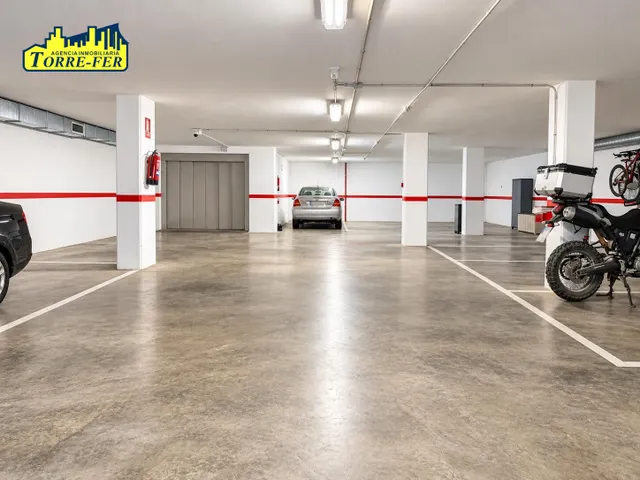 ¡PLAZA DE GARAJE EN VENTA EN PLENO CENTRO DE ALMERIA, EN CAL - foto 5