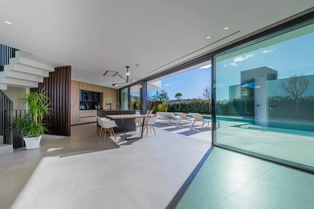 Chalet 3 habitaciones 415m² en venta - Malagueta - Monte Sancha — 5