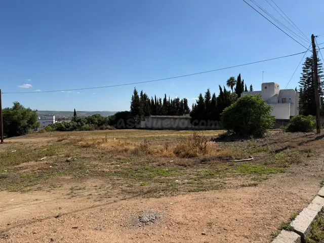 Gran parcela urbana ideal para construir la casa de tus sueñ