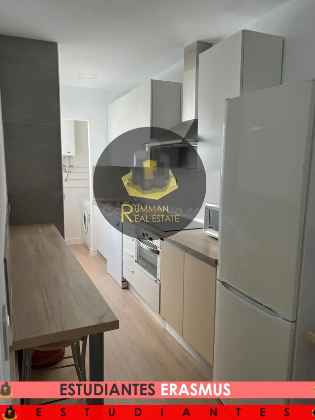 EST / ERASMUS / Piso de SIETE Dormitorios en Gran Capitán - foto 4