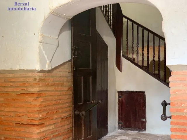 Casa de pueblo en venta en Entrena. Para reformar, con muchas posibilidades, — 17