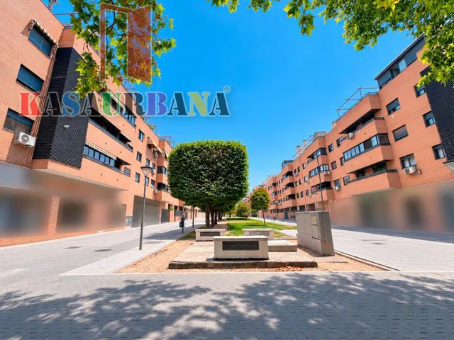 KASAURBANA ofrece en VENTA PISO EN PINTO — 28