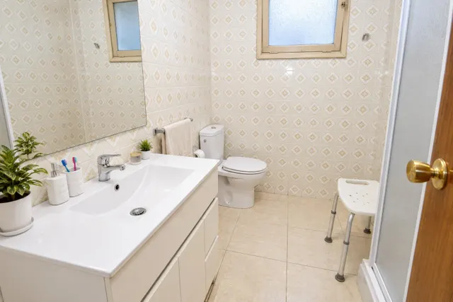 Se vende piso en una de las mejores zonas. — 6