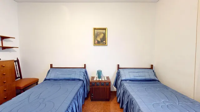 Amplio piso de 141 m2 con cochera y trastero en calle Gonzalo Ximénez de Quesada — 32