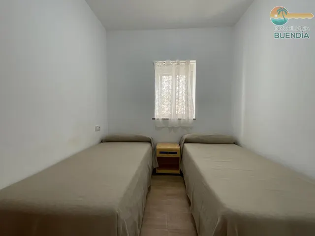 Vivienda de planta baja frente al mar — 13