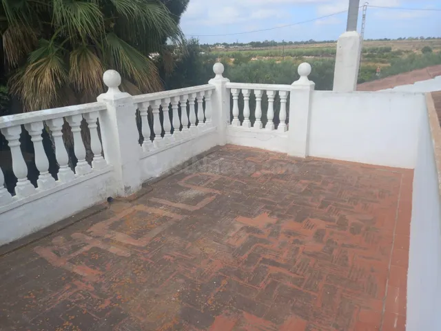 Impecable Chalet en El Campello con Piscina Privada y Amplio - foto 5
