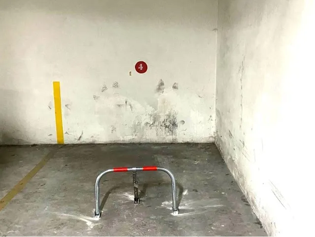 PLAZA DE PARKING EN EL CENTRO DE PONFERRADA — 3