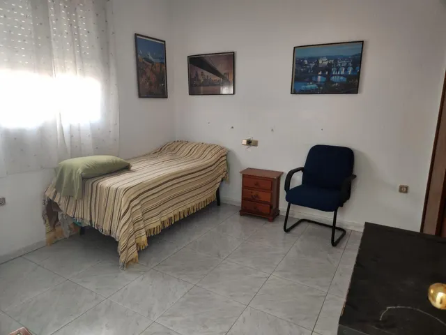 CASA SOLA EN UN LUGAR EMBLEMÁTICO — 41